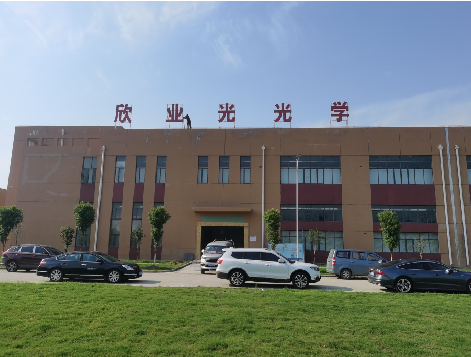 得荣楼顶大型发光字制作如何安装？