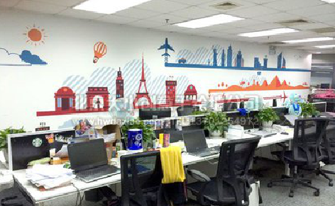 得荣教你设计办公室墙绘的方法。